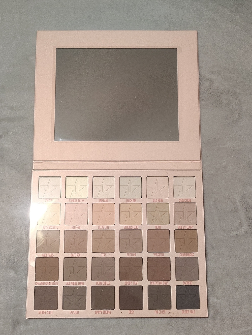 Jeffree Star Orgy Eyeshadow Palette - Picture 2 of 4